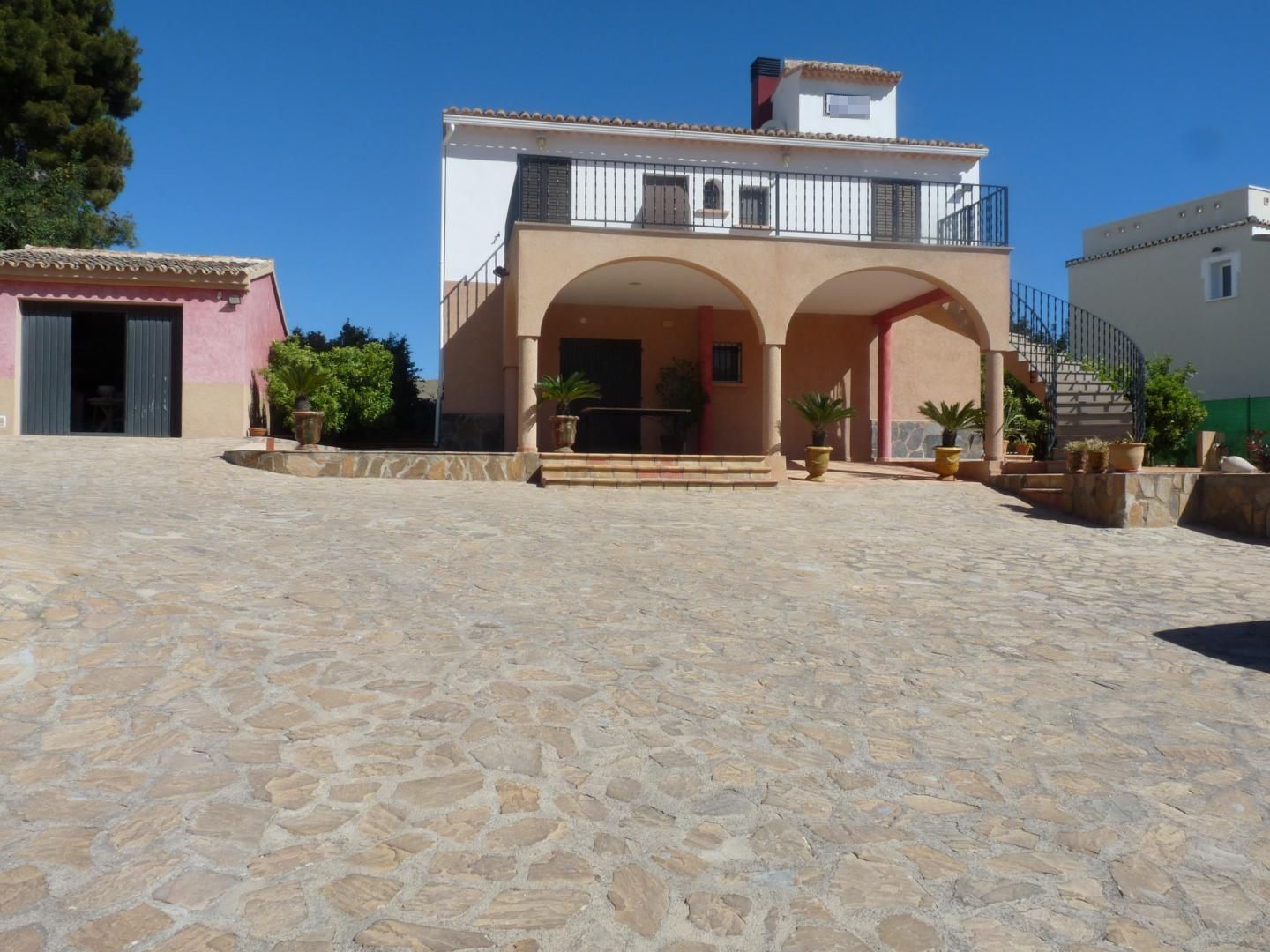 Chalet en venta en La Font D'en CarrosRef1768 Parasol Networks