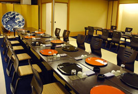 『日本料理　一扇』〒700-0825 岡山県岡山市北区田町2-7-10　TEL:086-224-1000　http://www.1sen.co.jp/