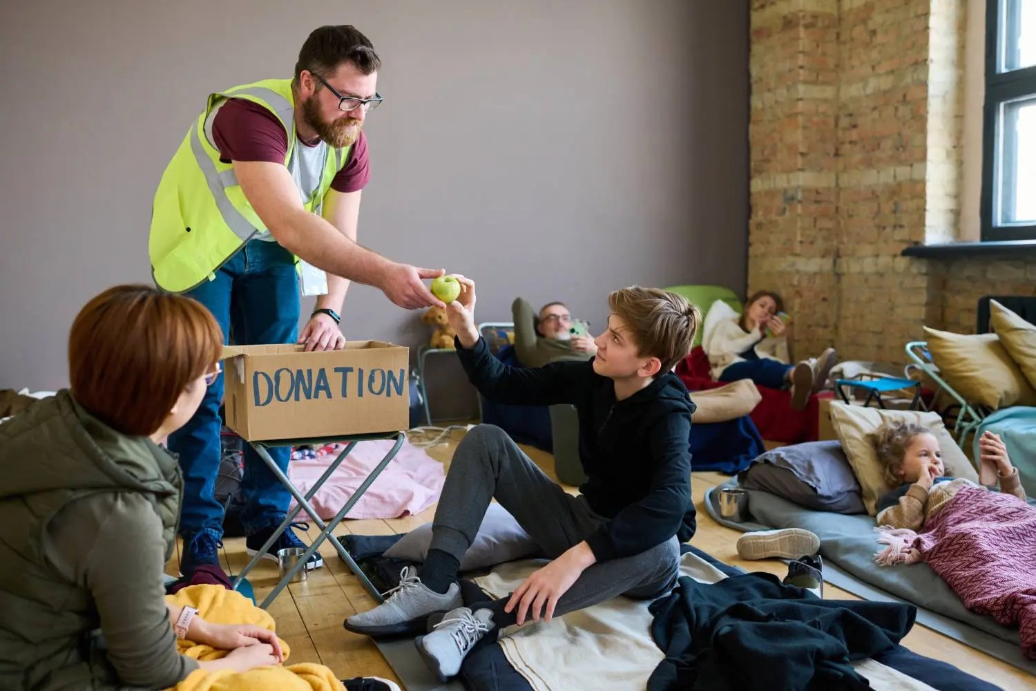 Services Fast Junk Removal & Furniture Donation Pickup