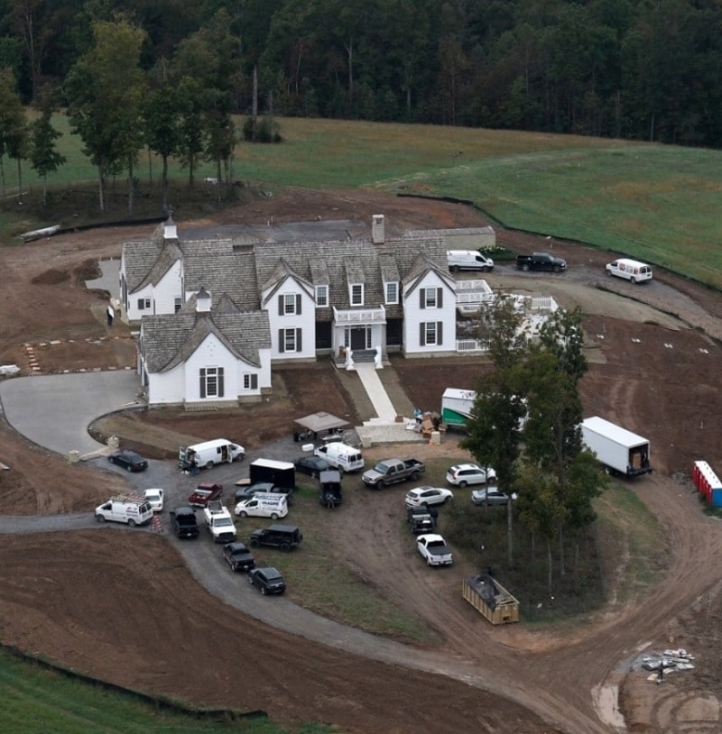 Take A Look Through Carrie Underwood’s Mega Mansion Page 30