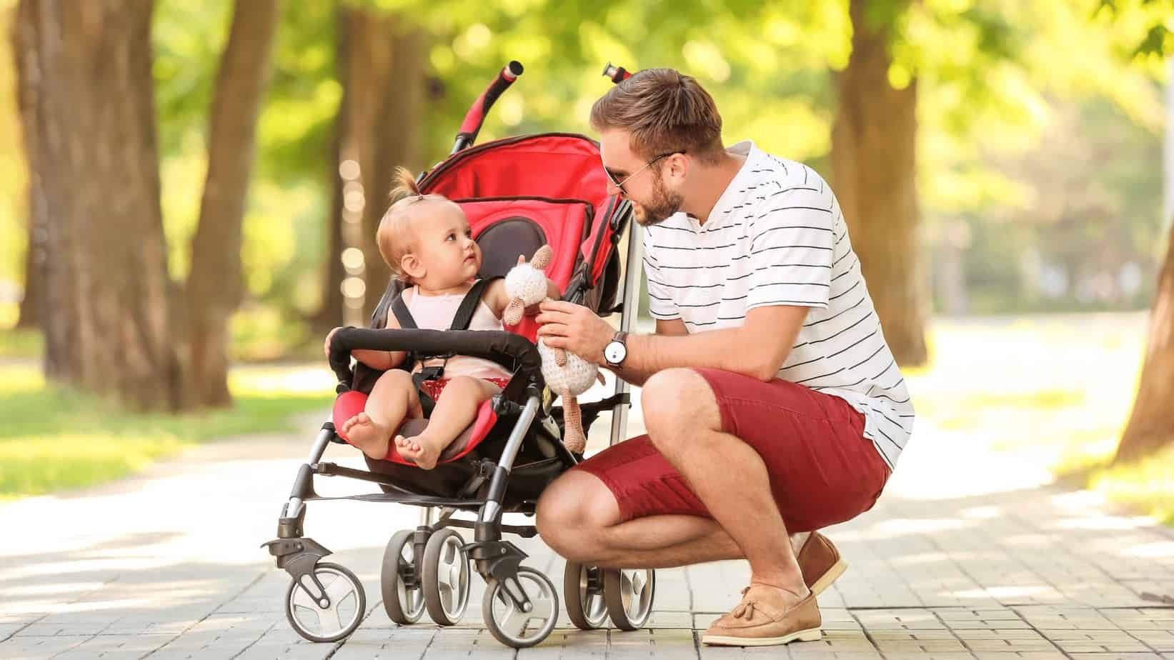 An Ultimate Guide To Buy The Right Travel Stroller And 12 Best Baby