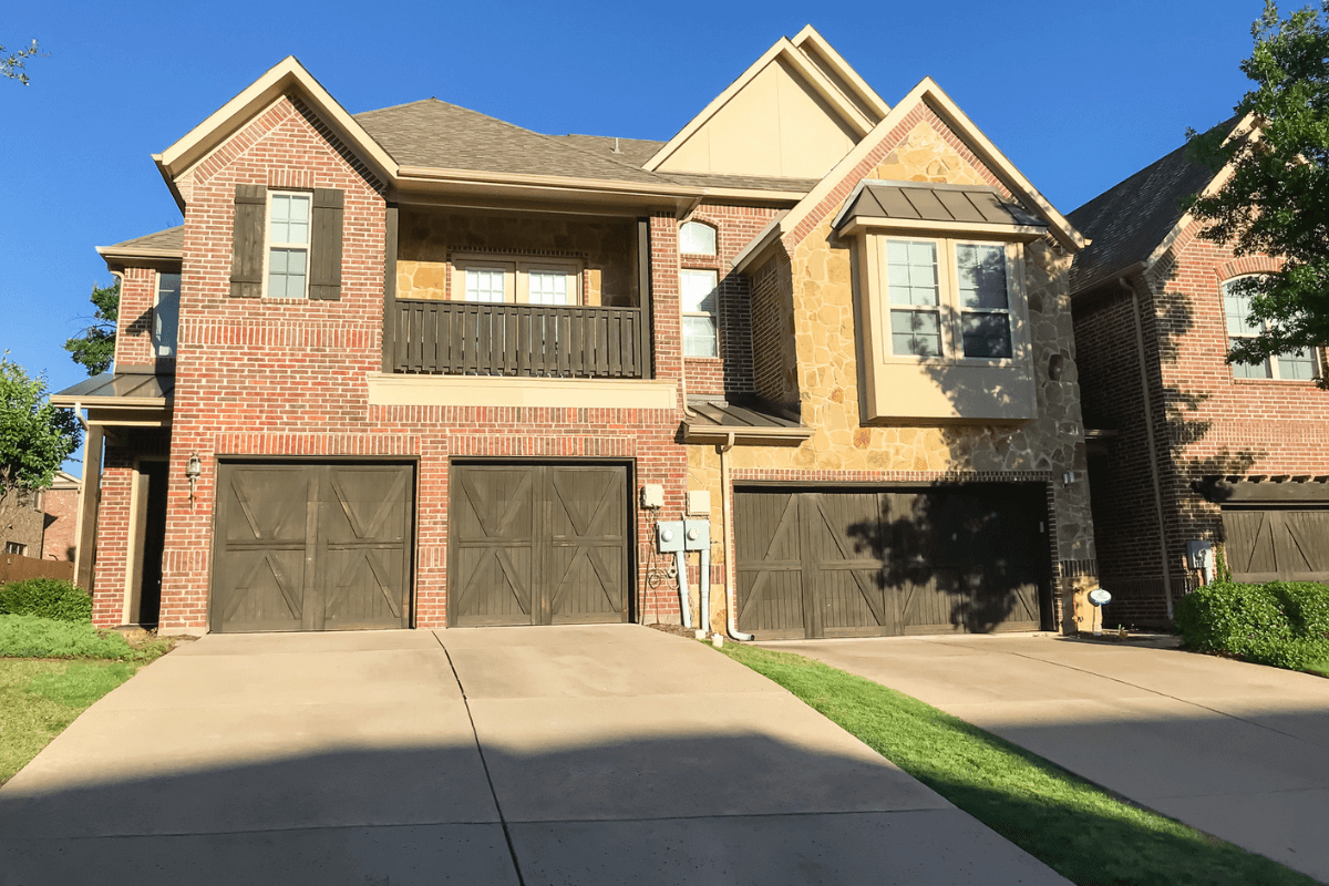 How to Buy a Multifamily Property and What to Look For