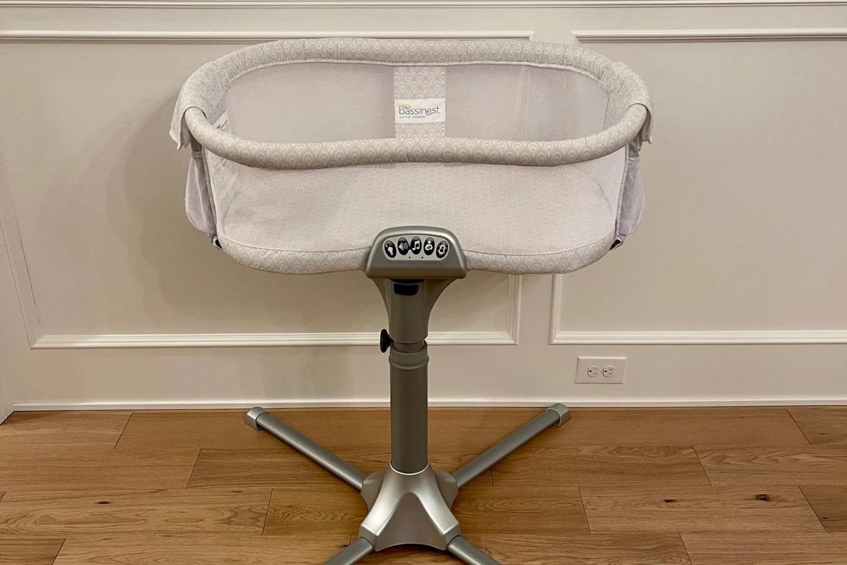 Halo BassiNest Premiere Vs Luxe