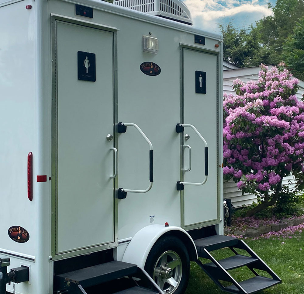 Pennsylvania Restrooms Upscale Bathroom Trailers & Shower Trailer
