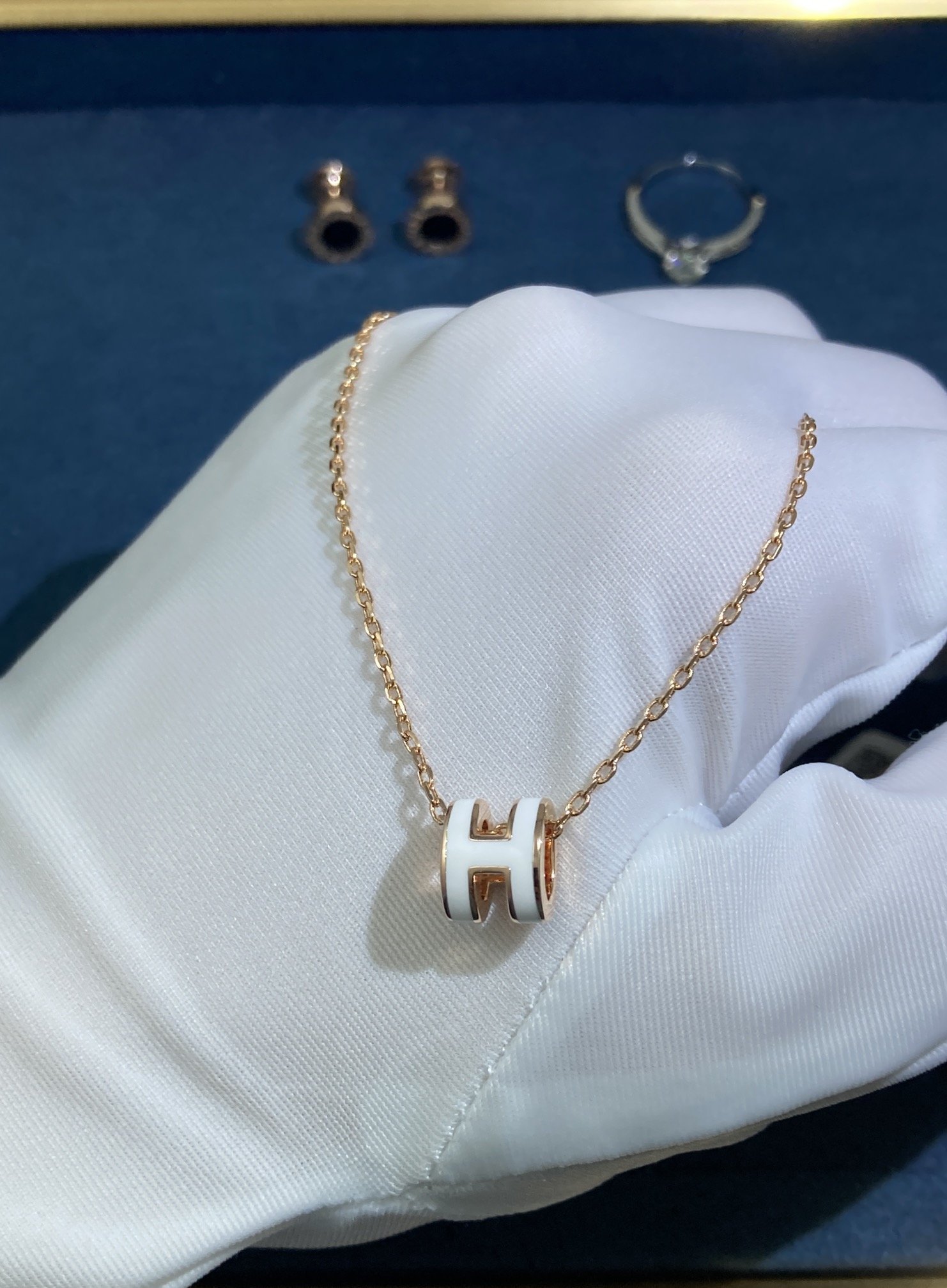 Hermès H necklace, rose gold Paristore