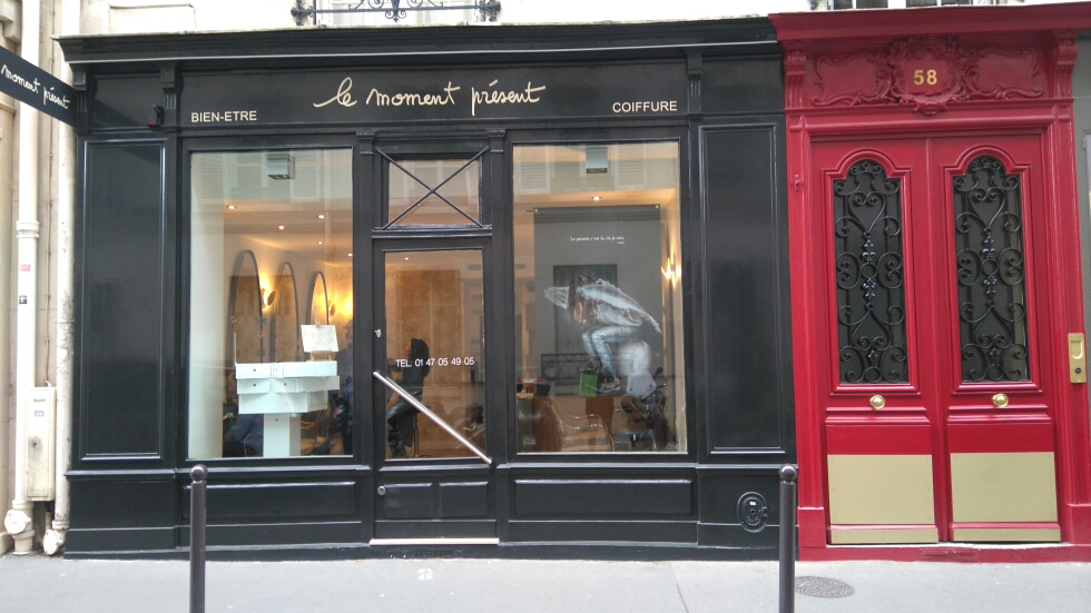 Salon de coiffure hors du commun – le Moment Présent – artistes du cheveu –  Paris Frivole