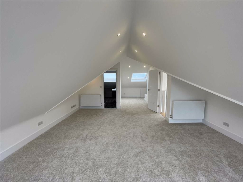 Tentelow Lane, Southall, Middlesex Parkfields Estates