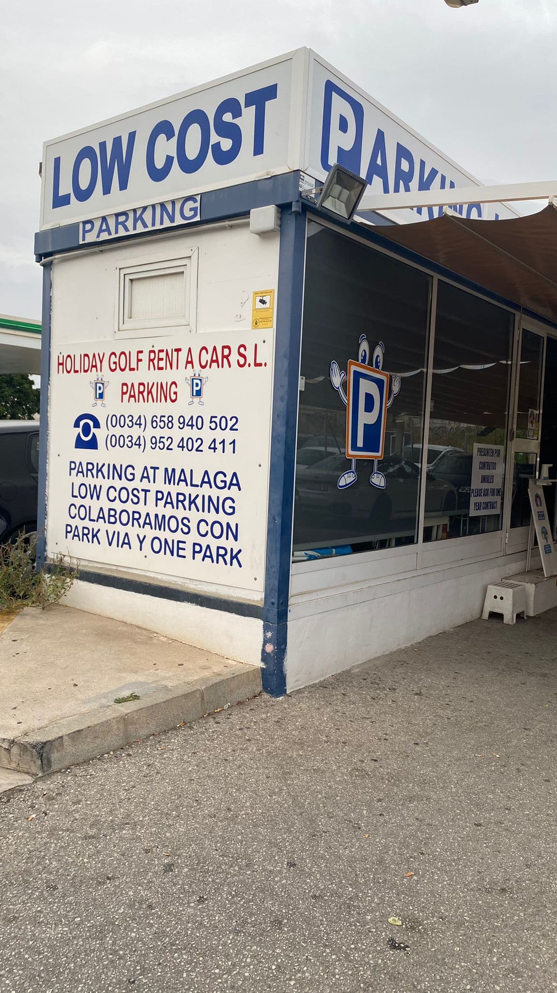 Malaga airport car park ☛ Parking Malaga Airport 2024