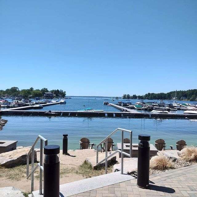 Saratoga Lake is such a great place to spend time! Park Place at Saratoga