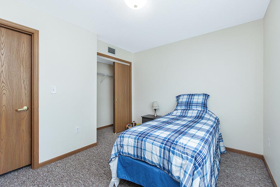 Photo Gallery Park Run Apartments In Le Claire, Iowa A PRE/3 Property
