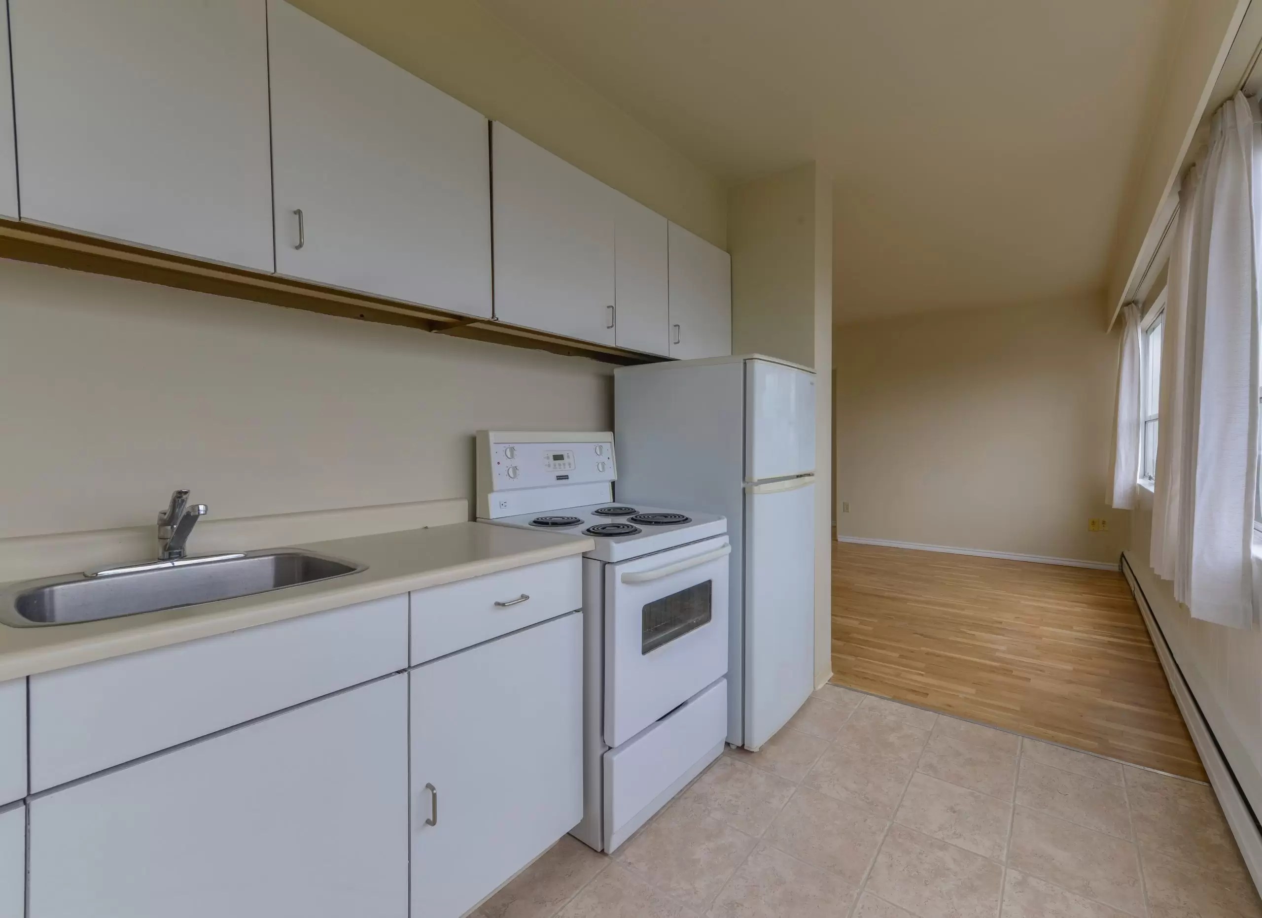 Availability Parkview Towers