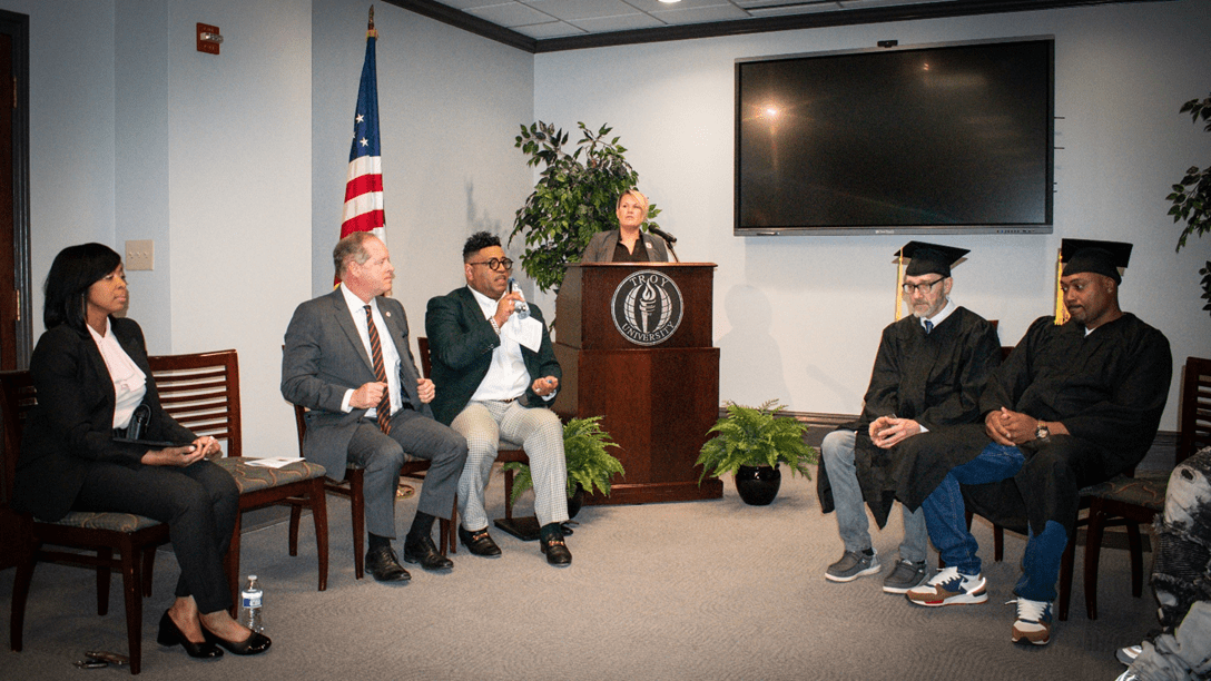 A Bright Future for 11 Montgomery Day Reporting Center Graduates
