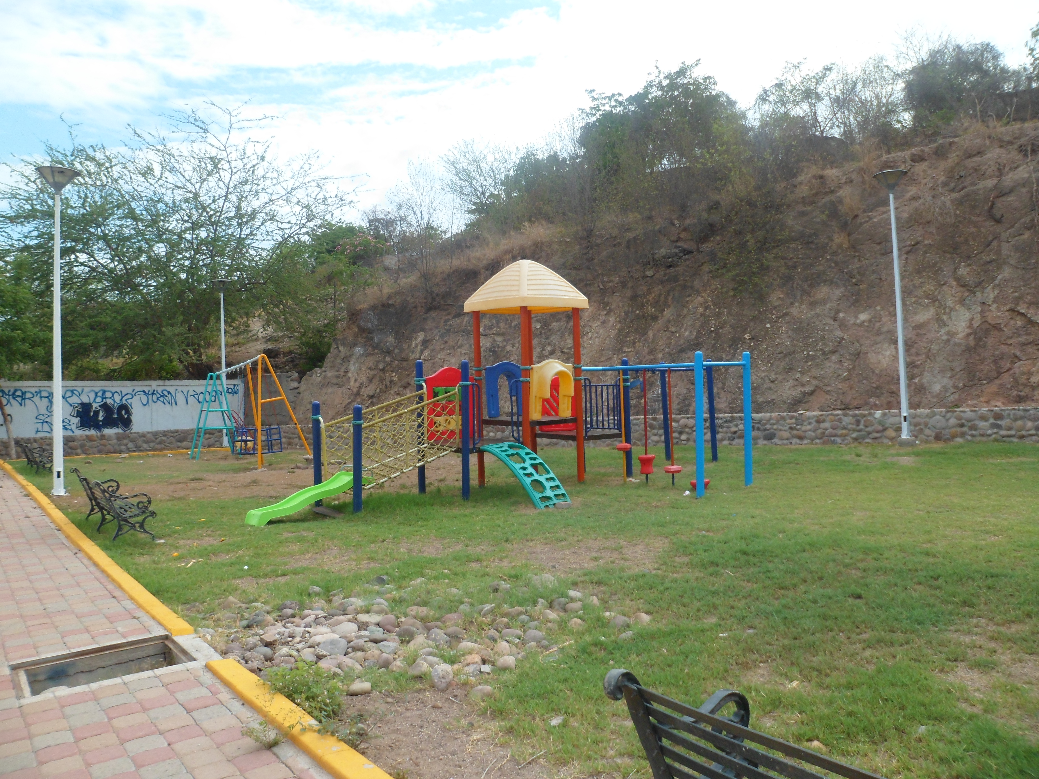 Parque Unidad Deportiva Vista Hermosa Parques Alegres I.A.P.