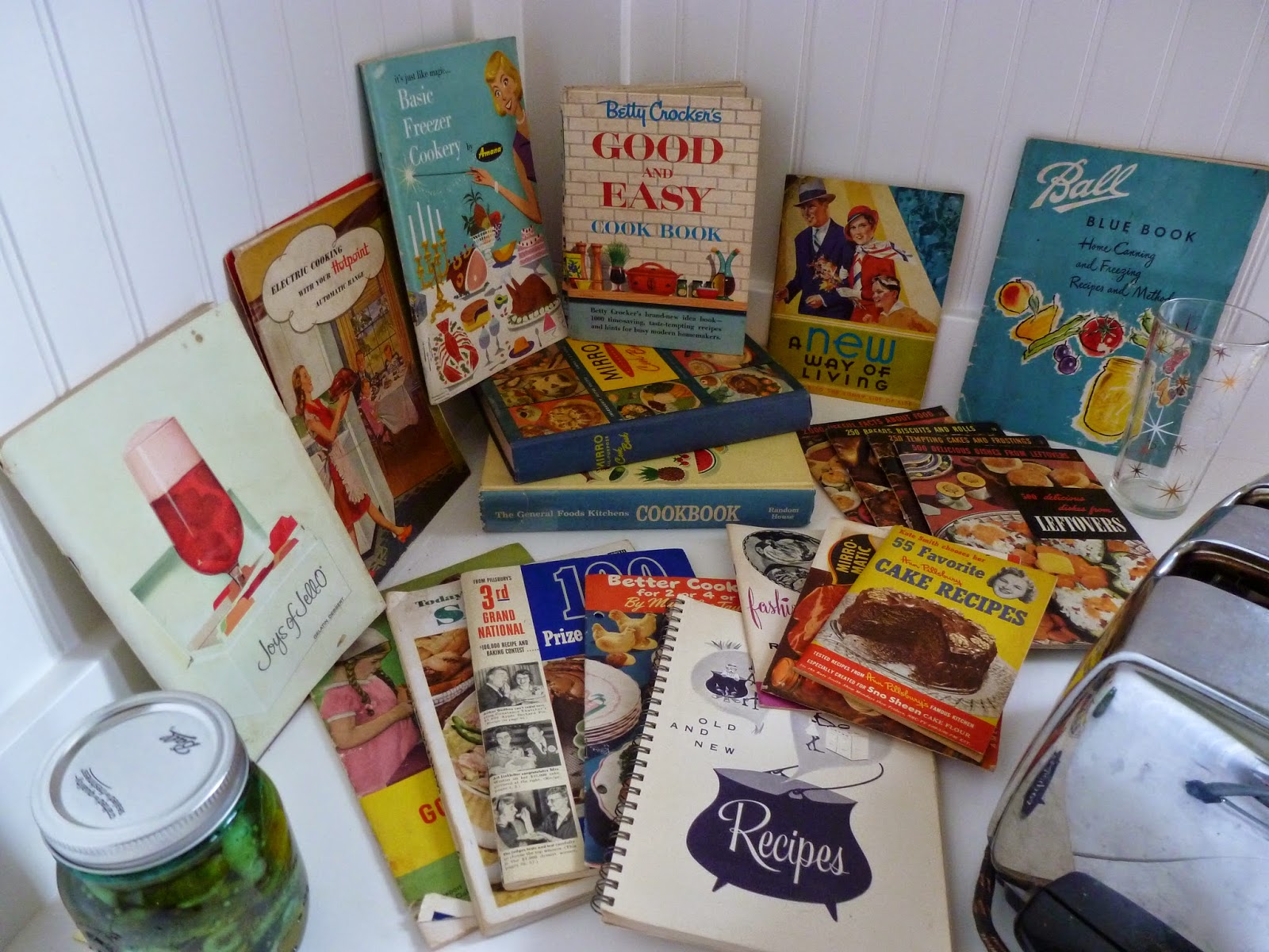 Collecting Vintage Cookbooks by Jen Parris House Wool Works