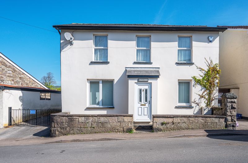 Merthyr Road, Govilon Parrys Estate Agents