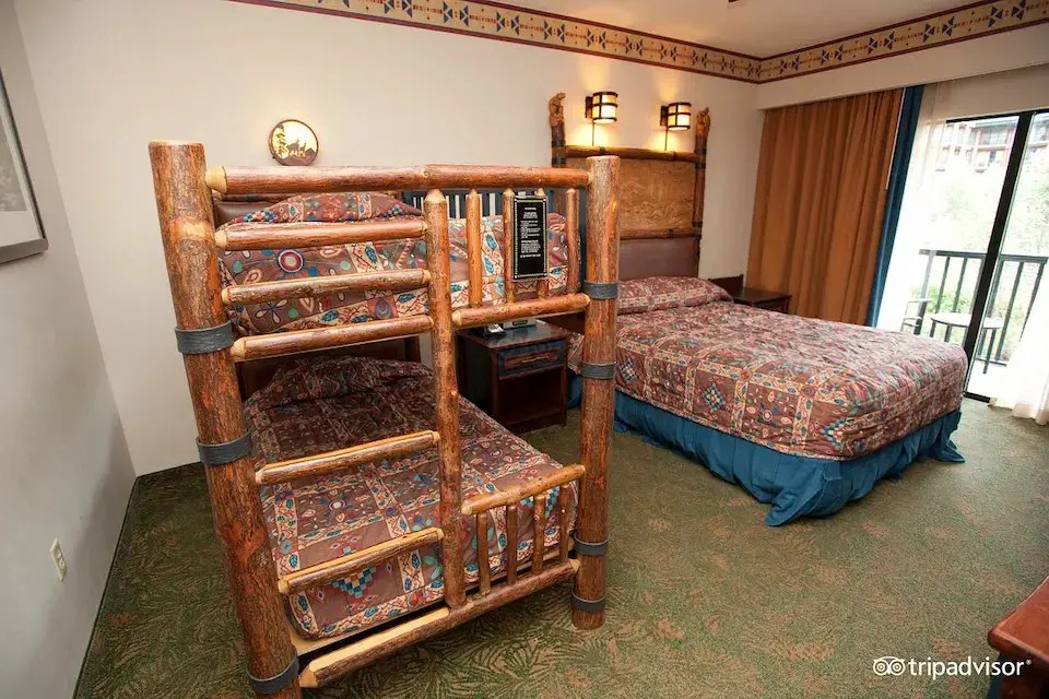 Top 10 Hotels with Bunk Beds near Disney World in 2024