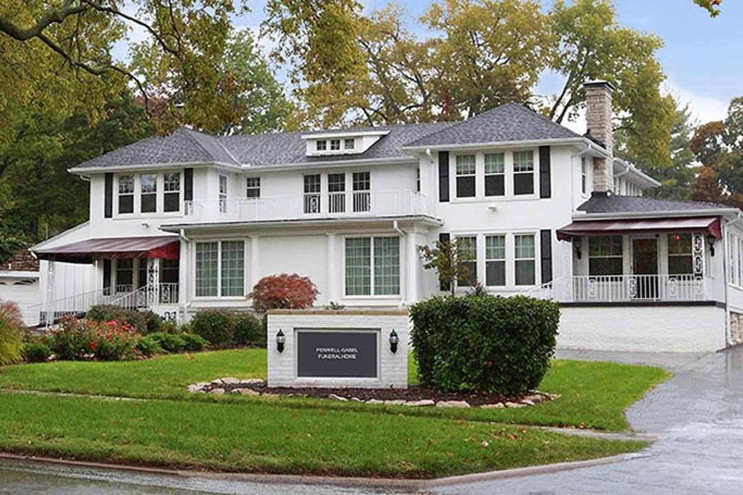 PenwellGabel Funeral Home & Crematory Paola Chapel Paola, KS Parting