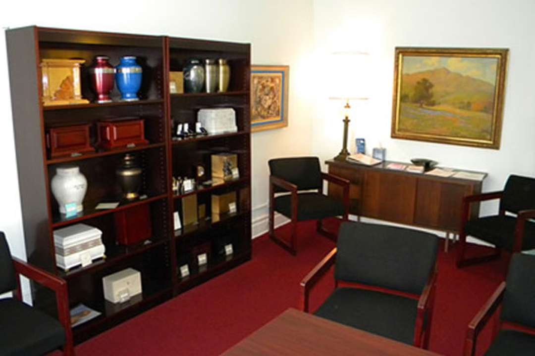 Armstrong Family MalloyMitten Mortuary Los Angeles, CA Parting