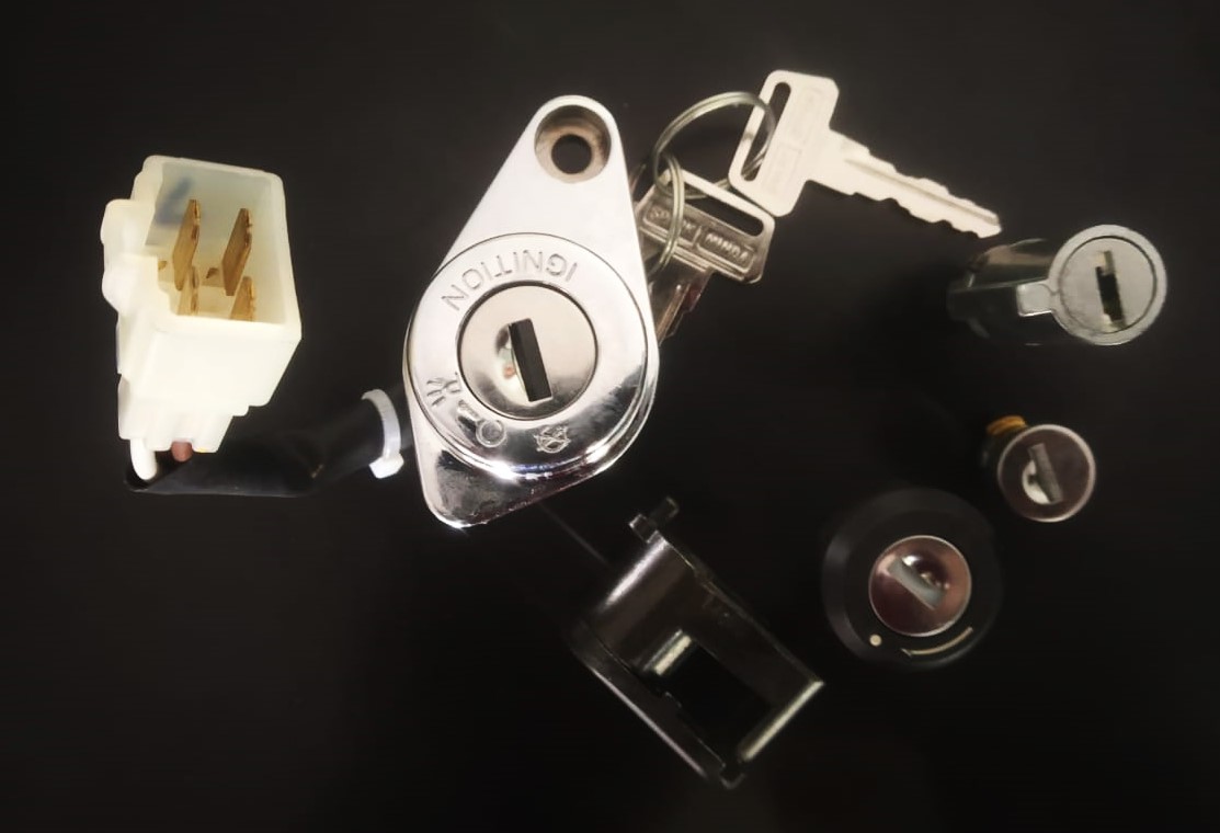Lock Kit for AVENGER 220CC STREET (SET OF 5) (SPARK MINDA)