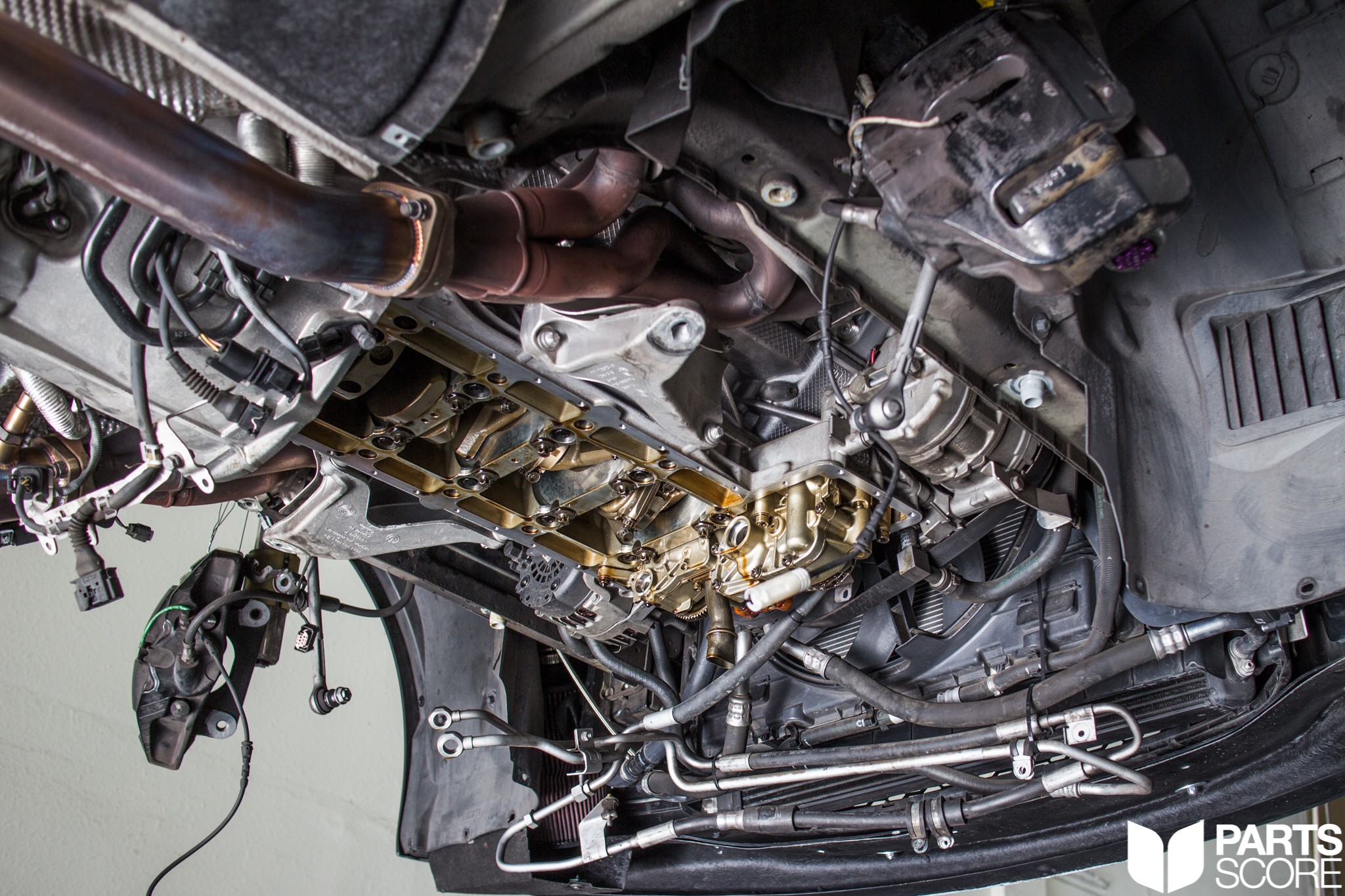 BMW M3 S65 V8 Rod Bearing Replacement Complete Kit Parts Score