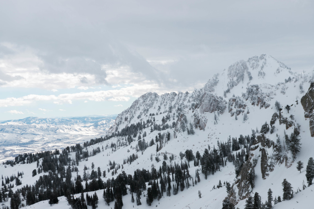 The Beginner's Guide To Snowbasin Resort, Utah [Skiing + Snowboarding