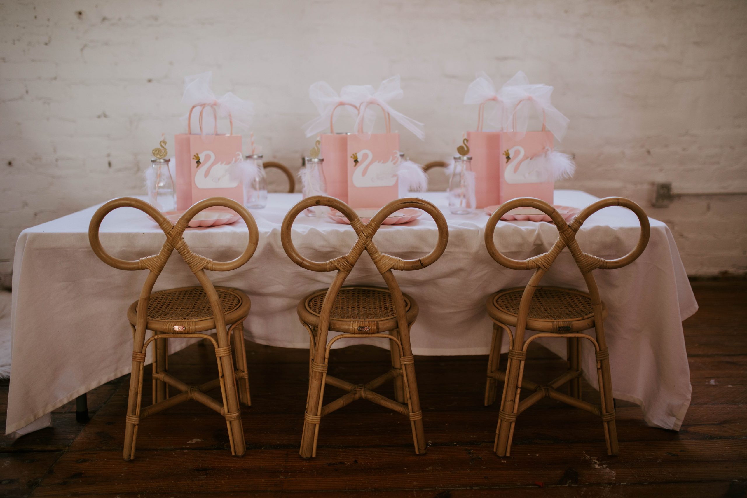 Our Top 5 Chairs for Your Children’s Party Party Bound