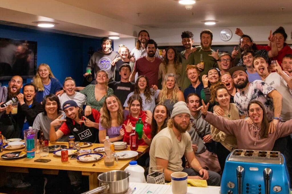 ☑️ The Best Party Hostels in Queenstown 《 2024 》 PartyBackpackers