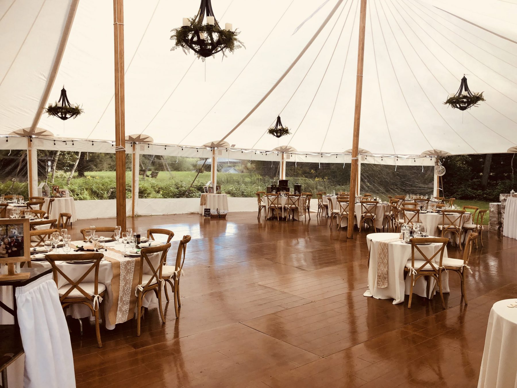 44x63Inside Party Corner