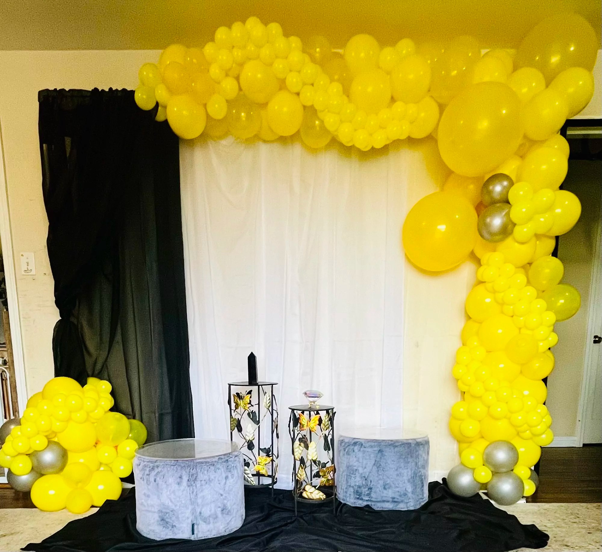Balloon Design Party Star Rental in Vallejo, CA