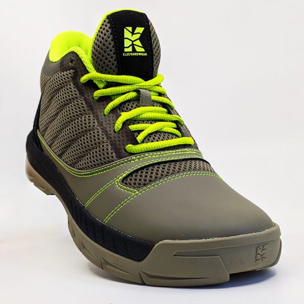 Kujo Yard Shoe Par West Turf