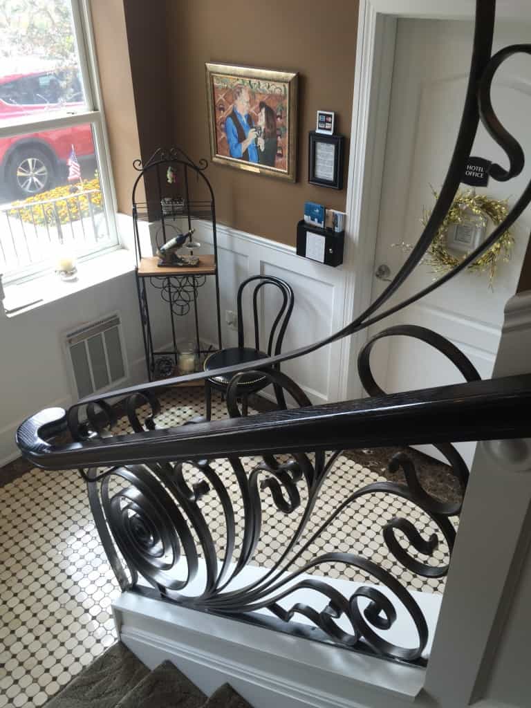 Sheridan House Boutique Hotel and Café Passing Thru