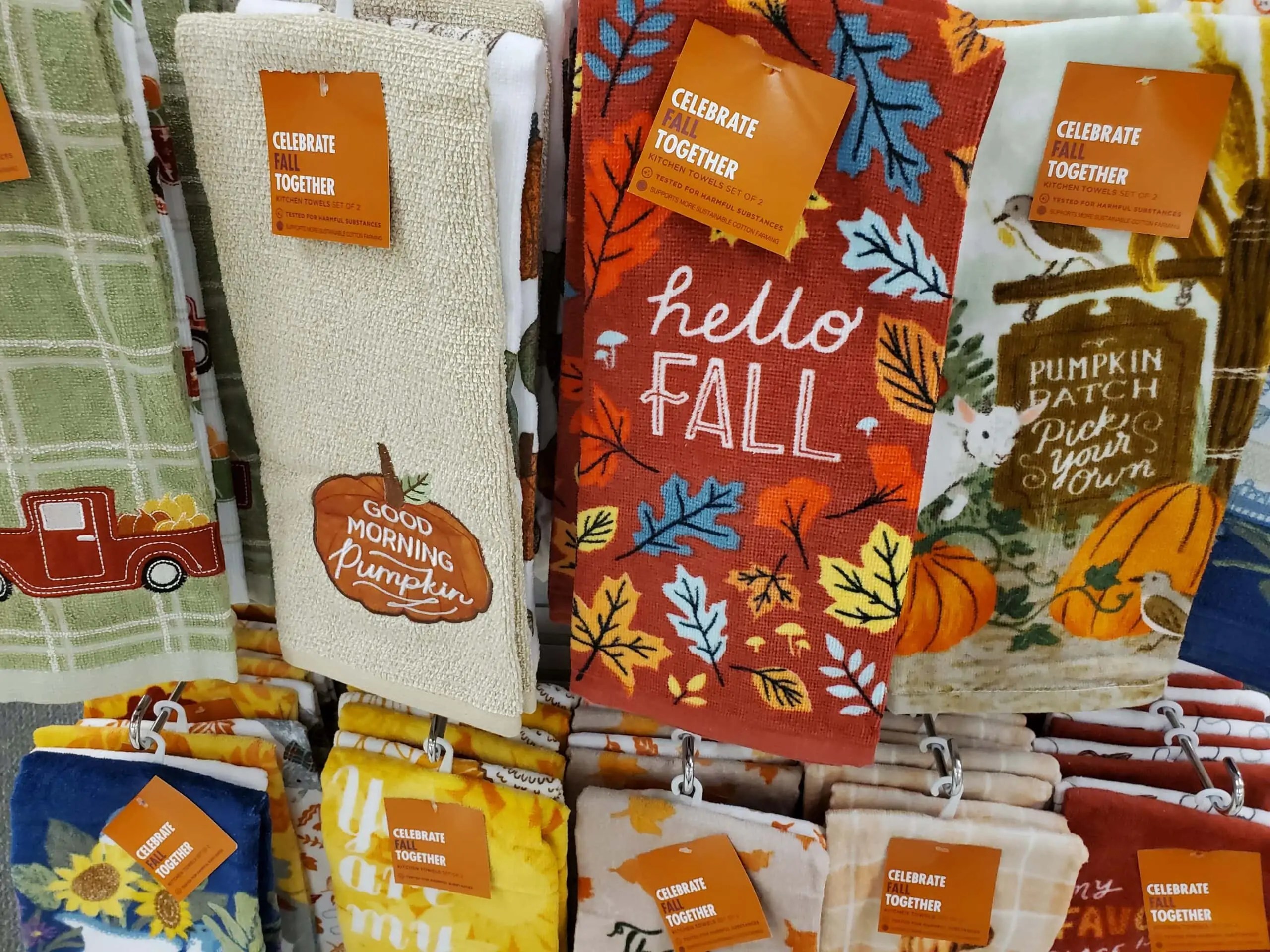 Kohl's Fall Kitchen Towels from 1.32 Each Shipped!