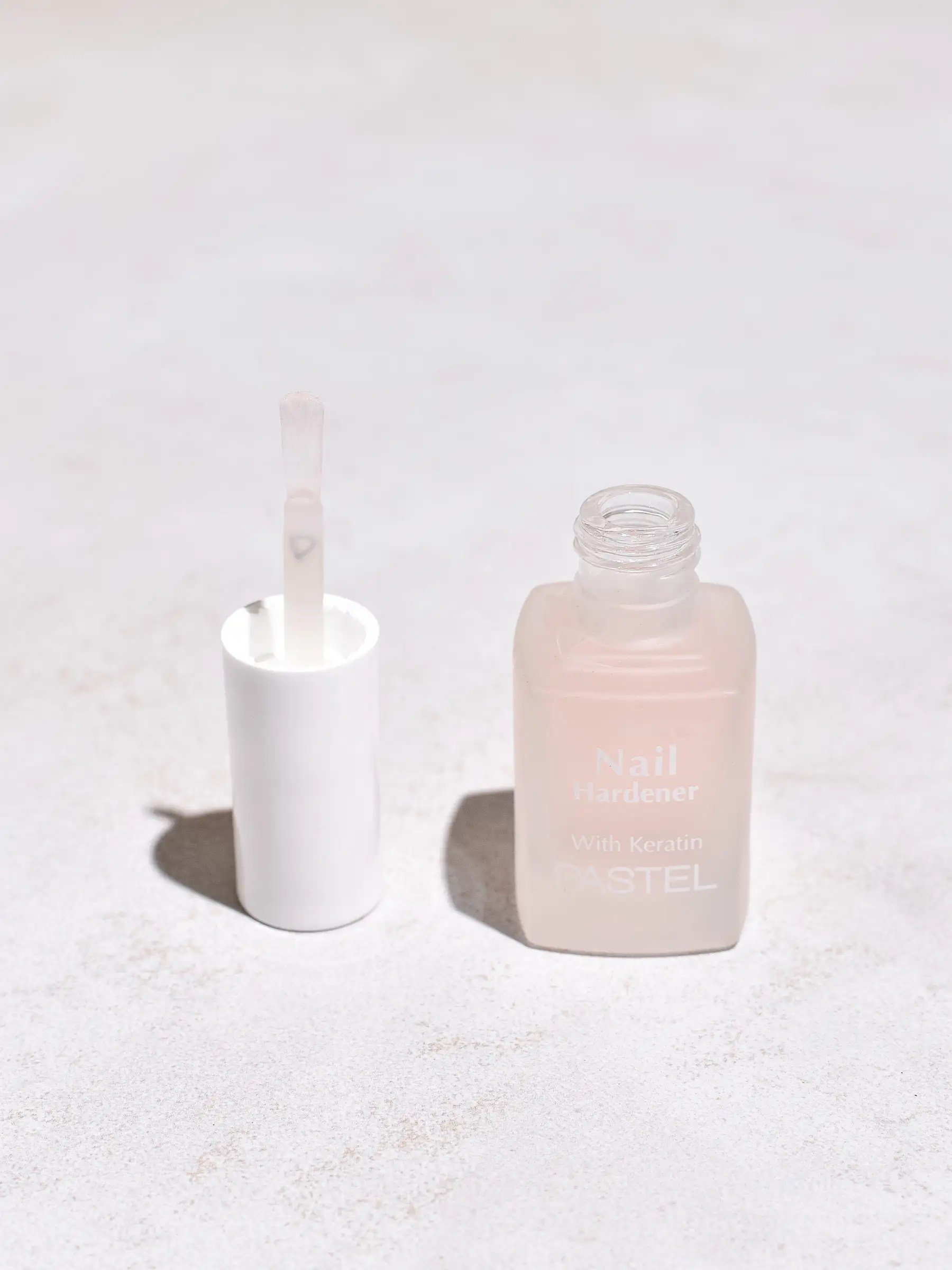 NAIL HARDENER WITH KERATIN Pastel Arabia