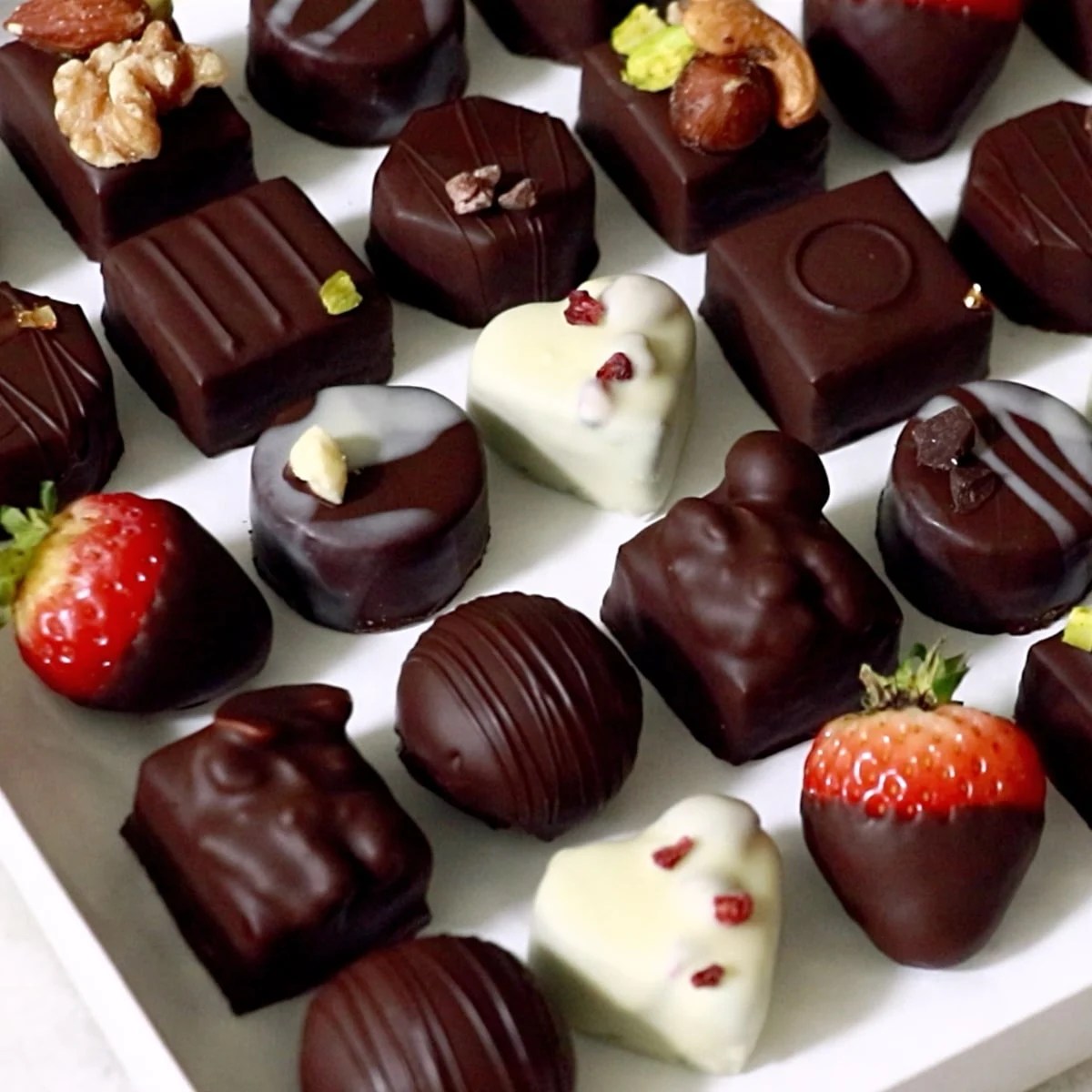 How To Make Authentic Chocolate Truffles At Home (+VIDEO)