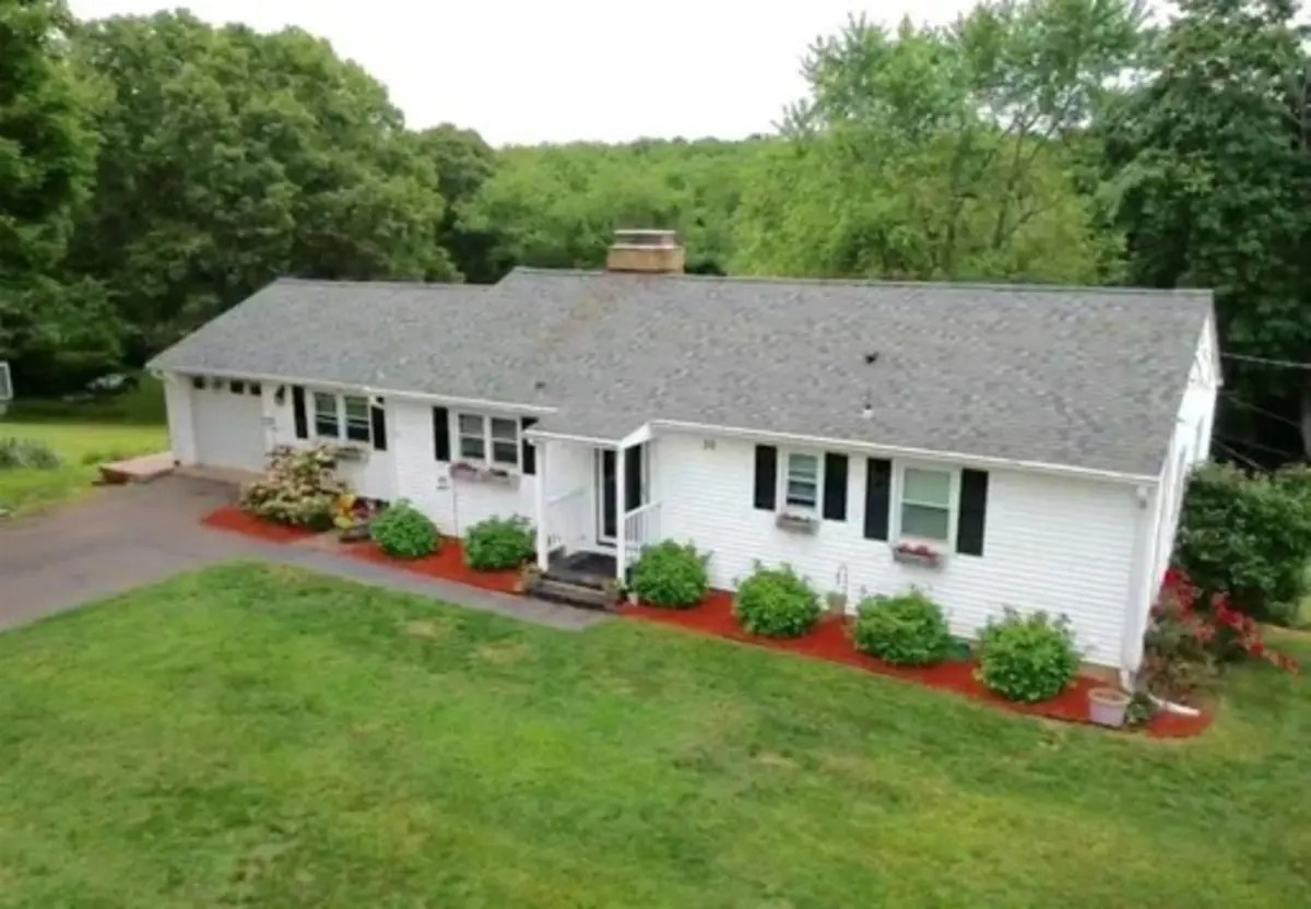 FOR RENT 3 Bedroom Ranch with Fully Fenced Yard 1795 Wallingford, CT Patch
