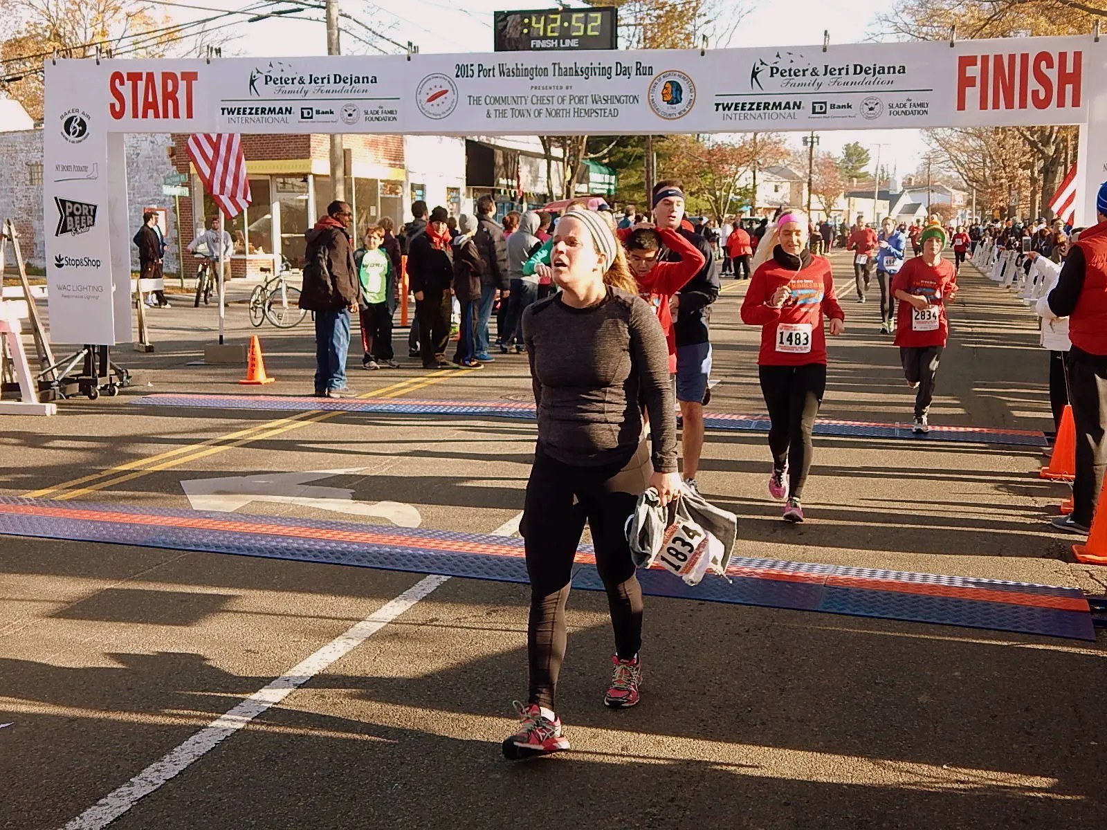 Port Washington 40th Thanksgiving Day Run start to finish photos