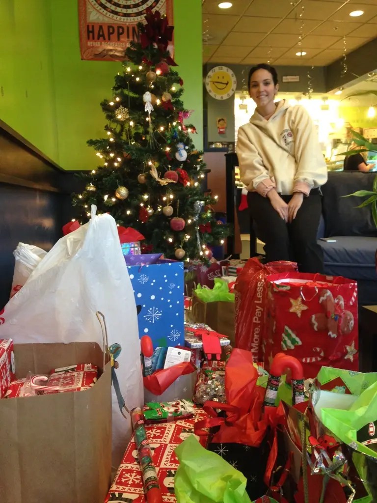 WESTFIELD AREA Y GIVING TREES BRING HOLIDAY CHEER TO COMMUNITY ACCESS