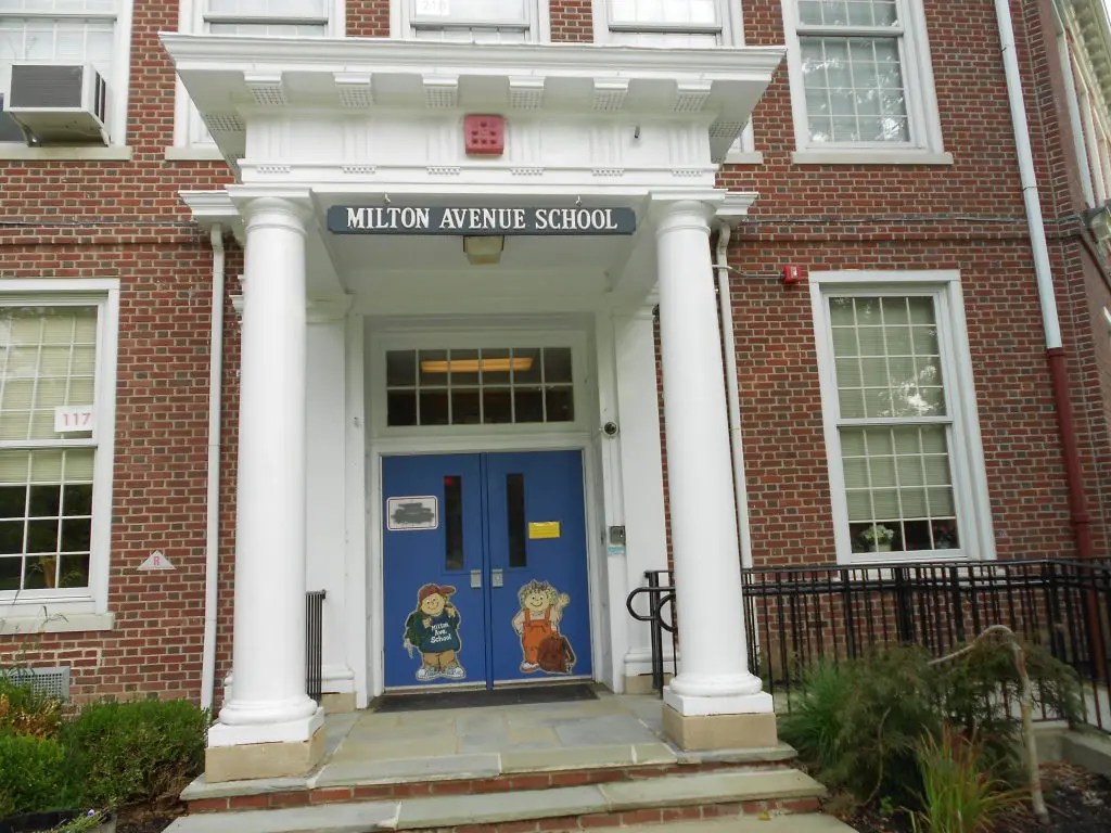 Milton Avenue Elementary Wins National Blue Ribbon Award Chatham, NJ