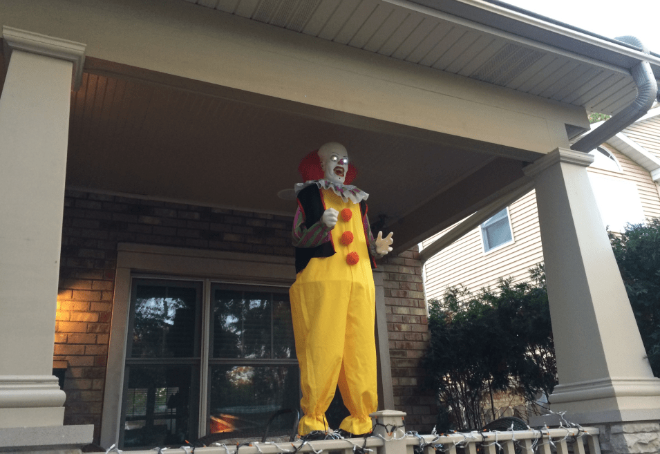 Oak Lawn's Haunted Garage Guy Designs 'Krickl's Karnevil' Halloween