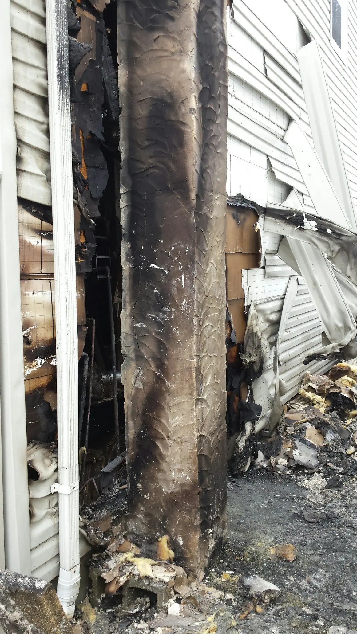 Early Morning Fire Leaves Silverton Home Uninhabitable Toms River, NJ