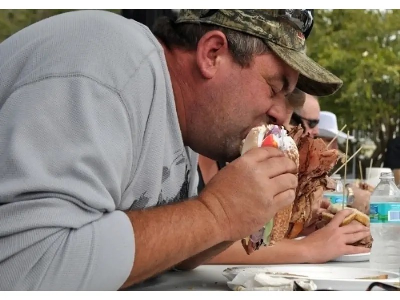 Dix Hills Resident Named National Bagel Eating Champion Half Hollow