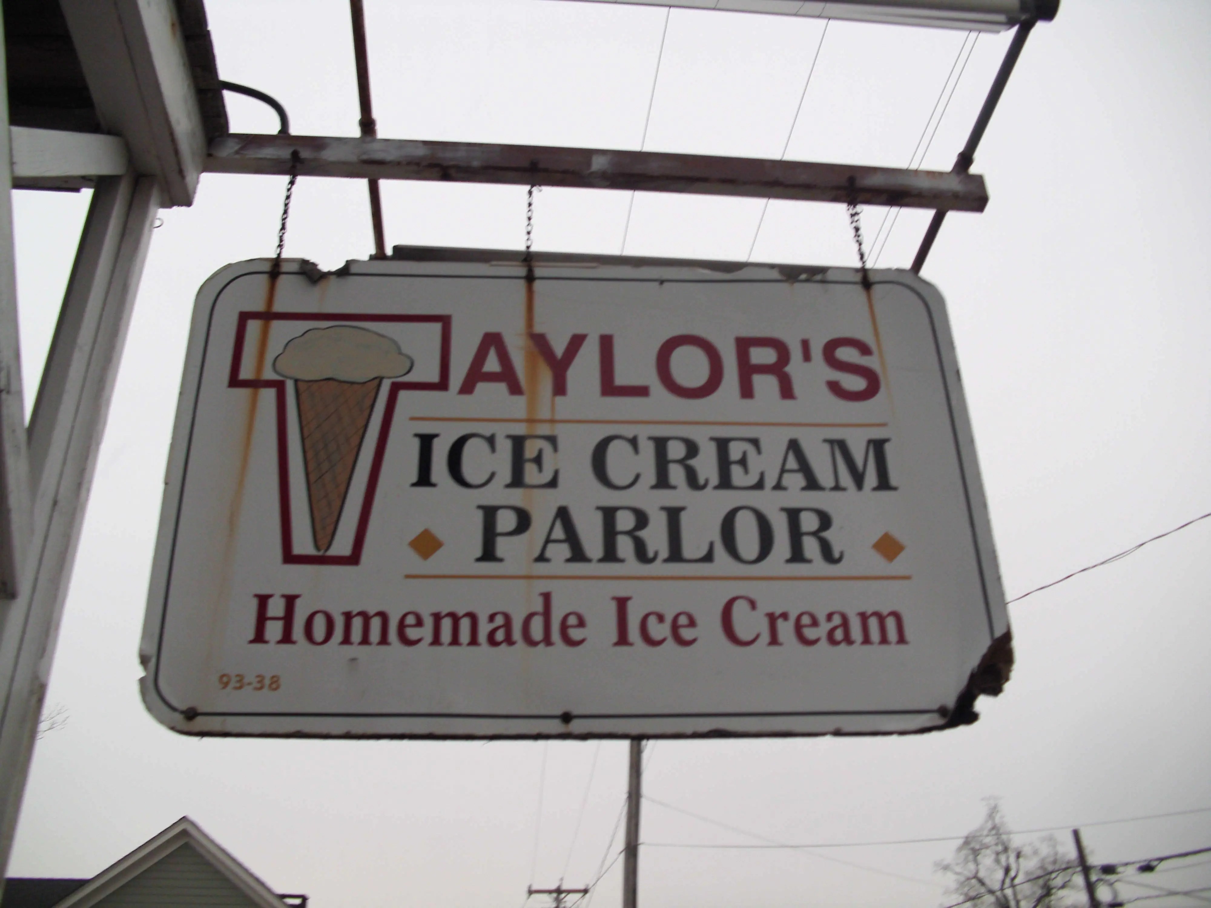 Iconic Ice Cream Parlor's Founder, Namesake Dies at 88 Hackettstown