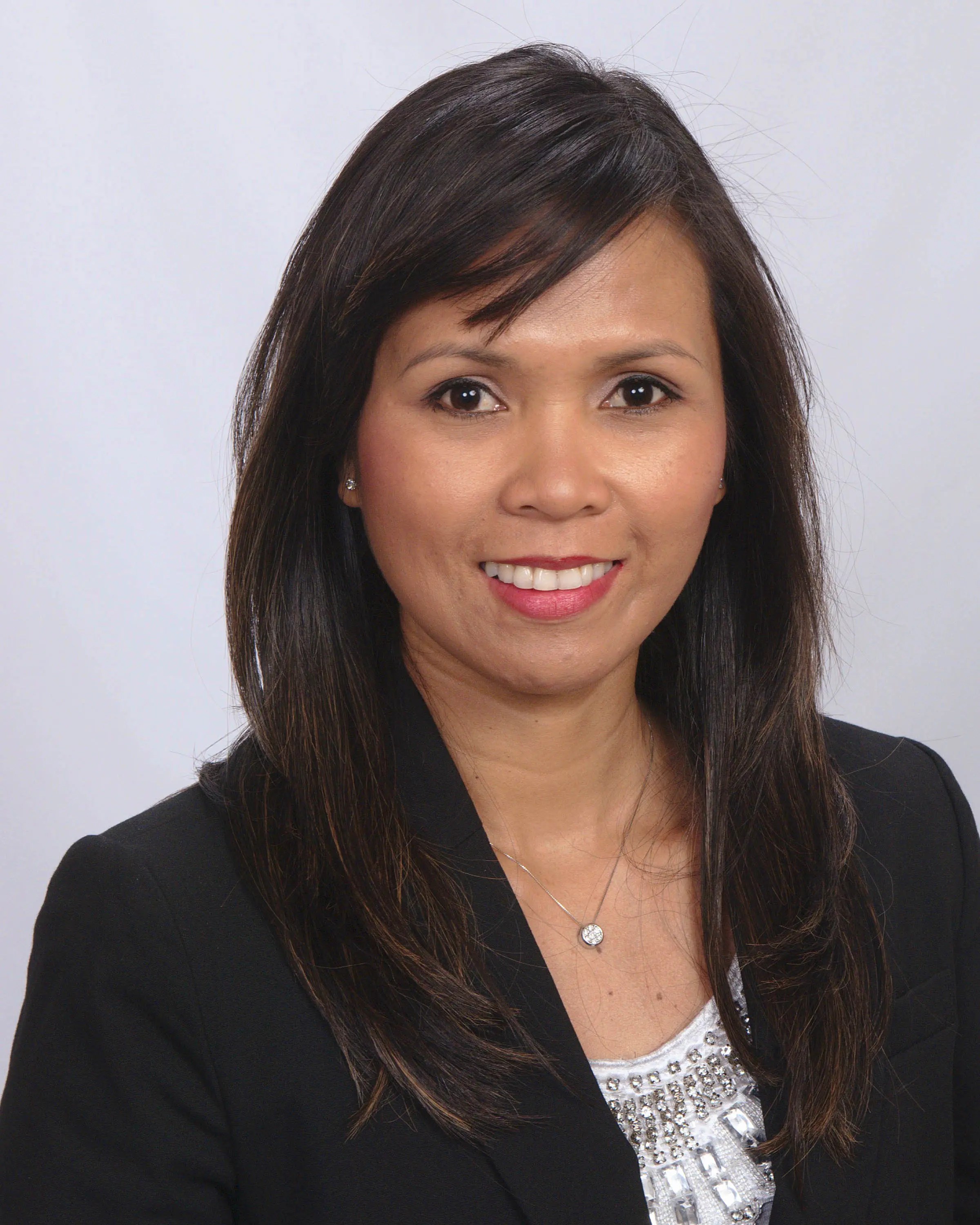 Syosset's Helen Steinberg Joins Syosset's Homes by Mara Realty as