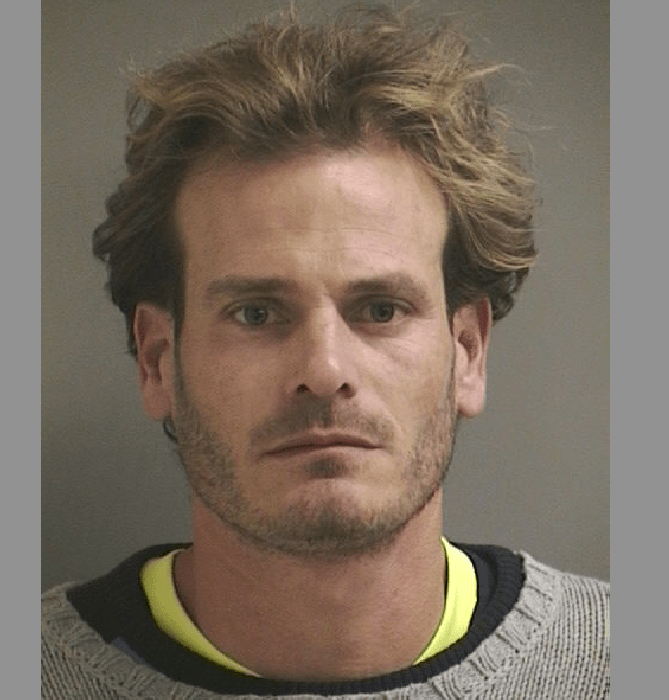 Craigslist Marijuana Ad Leads to Arrest, Empire Passport Cyber Monday