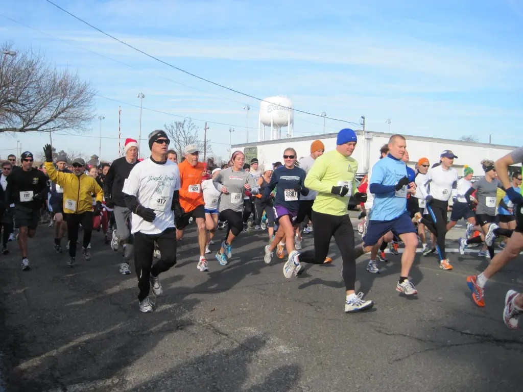 Jingle Bell Run in Lake Como Raises 45,000 to Fight Arthritis