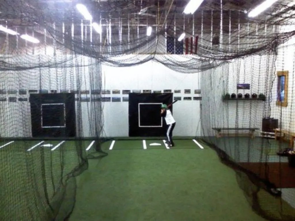 Green Light Batting Cages Offer a Way to Improve Baseball Skills New