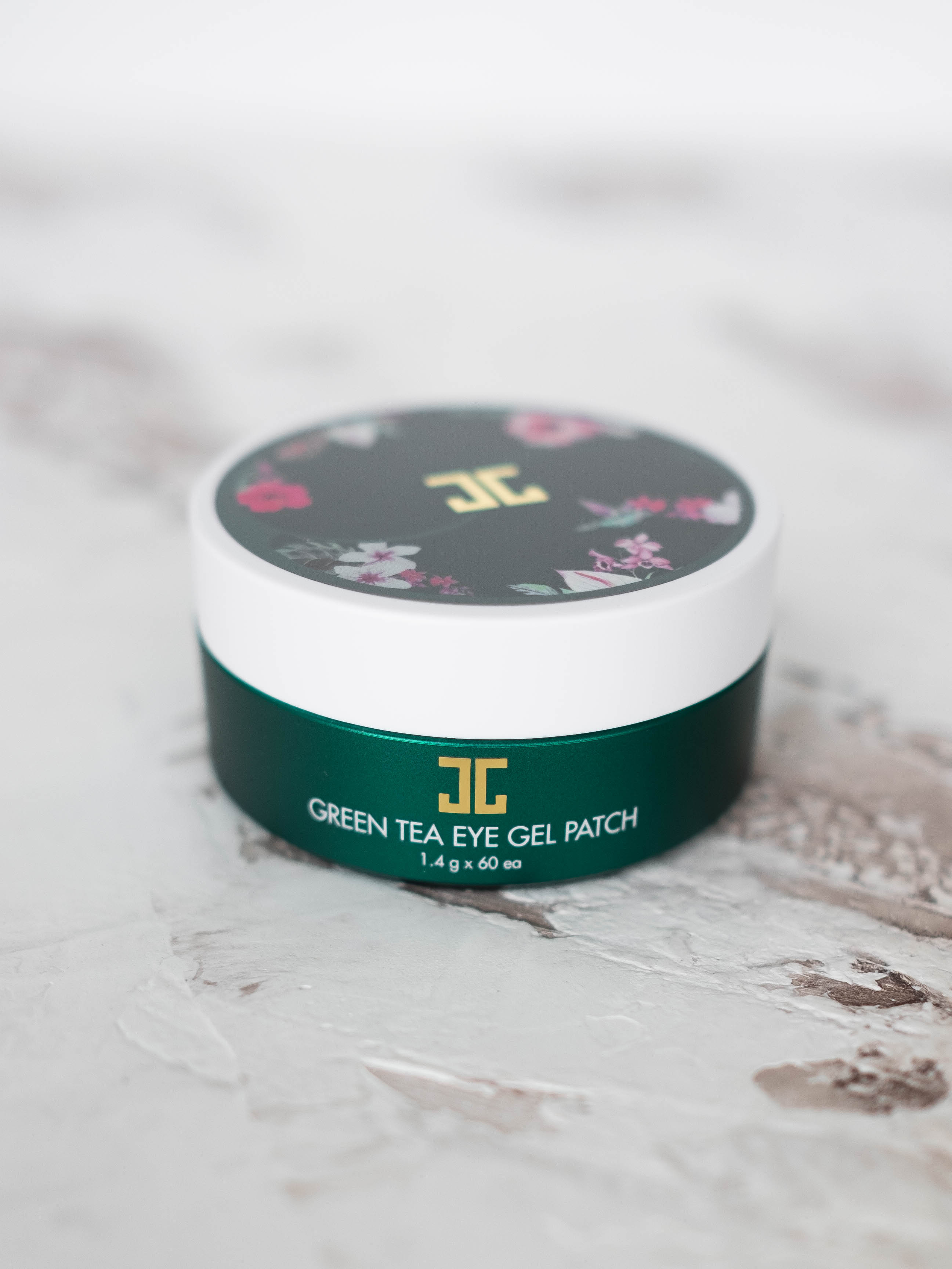 Патчи гидрогелевые с зеленым чаем JAYJUN Green Tea Eye Gel Patch 1.4g x