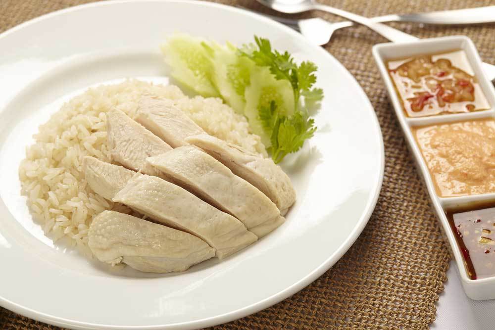 Can Dogs Eat White Rice and Chicken?