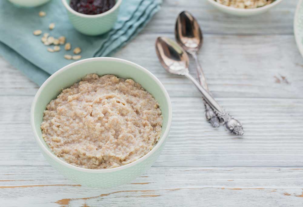 How to Cook Oatmeal for Dogs?