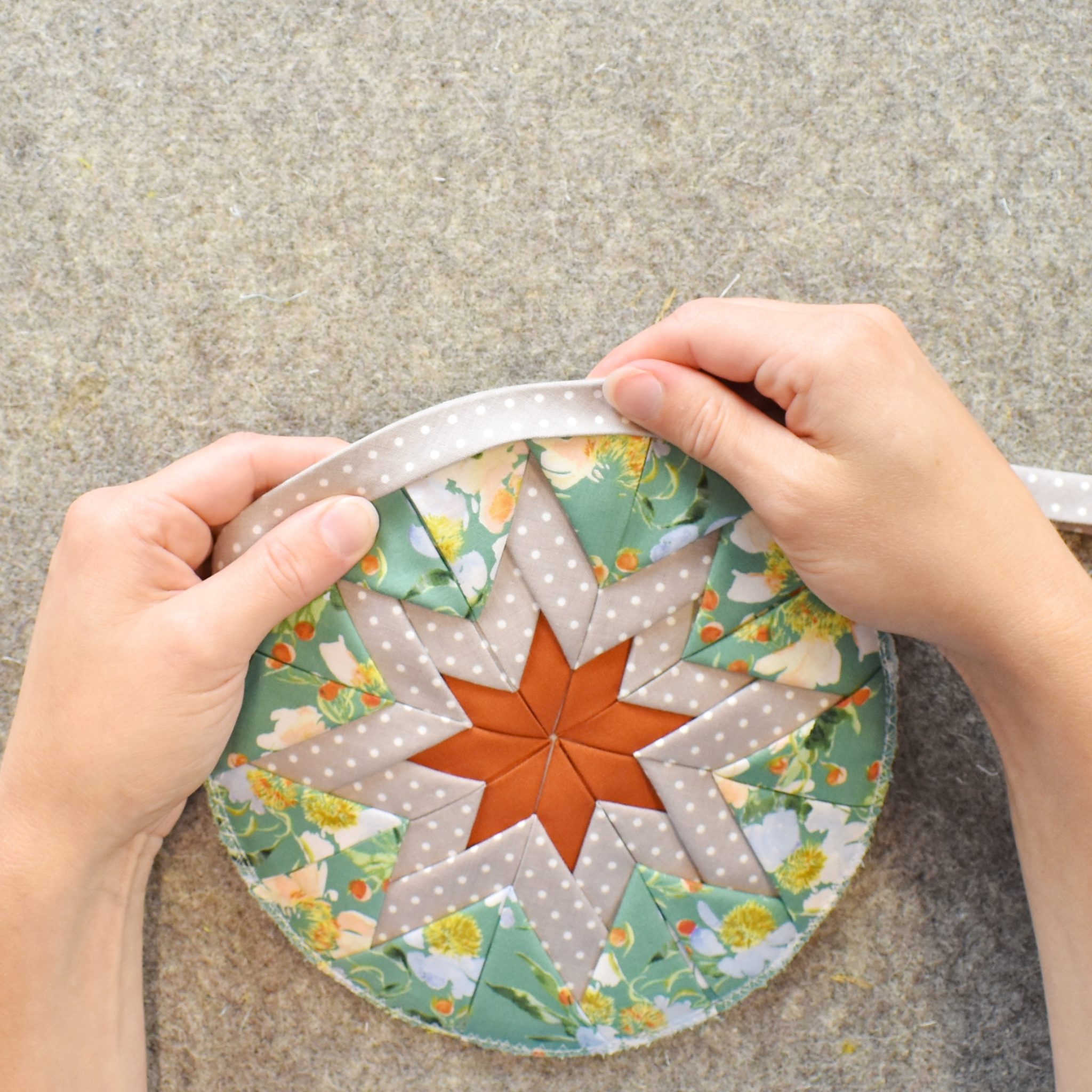 Folded Star Potholder A Tutorial Patchwork and Poodles